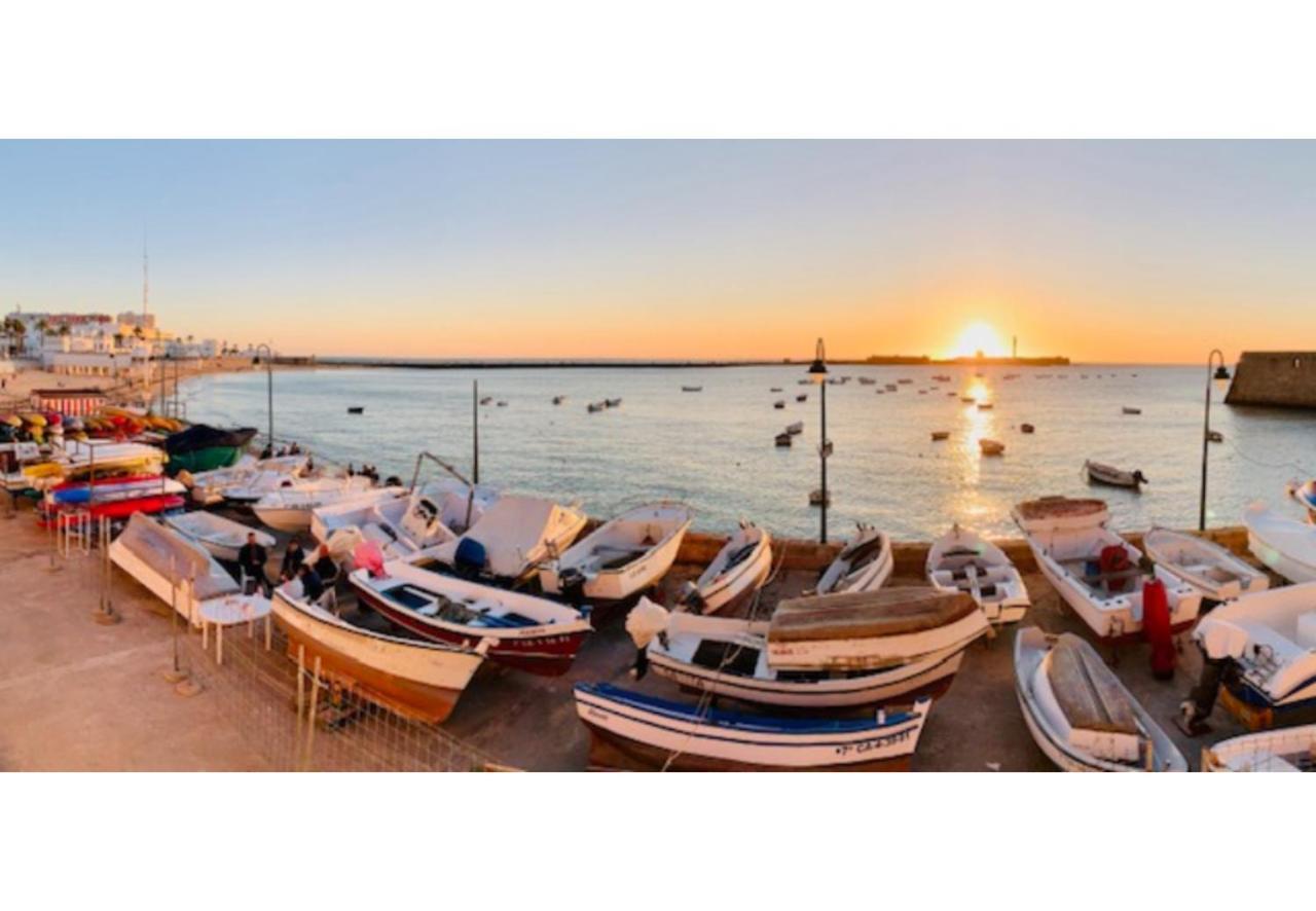 Terraza-Caleta Beach Home By Cadiz4Rentals Dış mekan fotoğraf